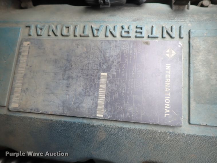 image for item JN9239 2007 International 4400  digger derrick truck