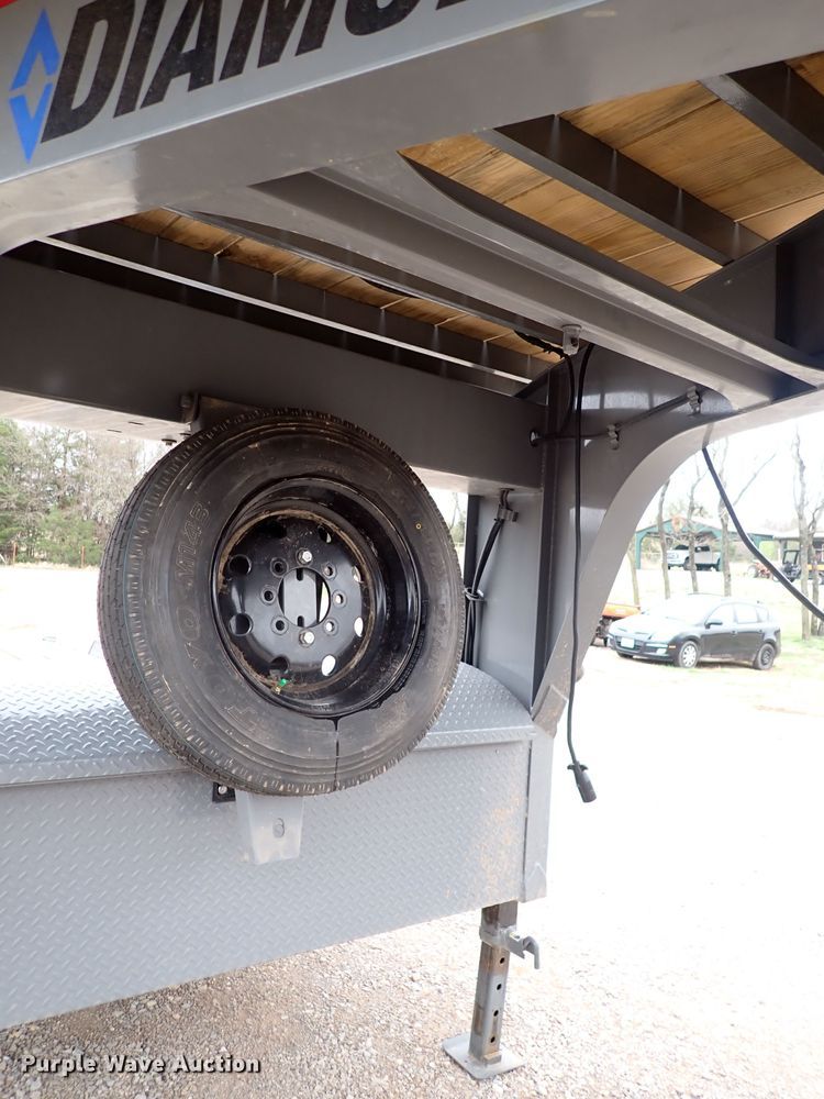 image for item JO9585 2021 Diamond C  tilt deck equipment trailer