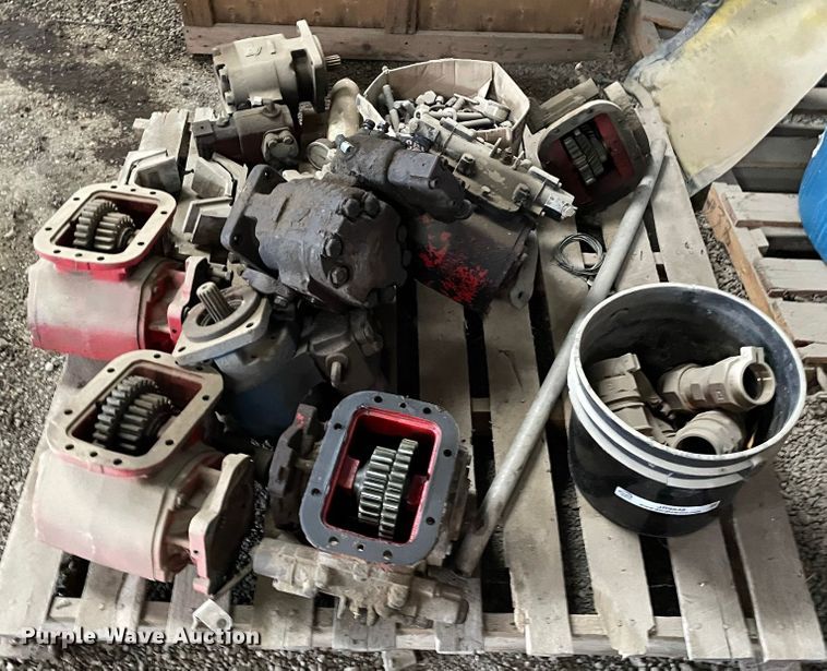 image for item JR9848 (9) PTO pumps