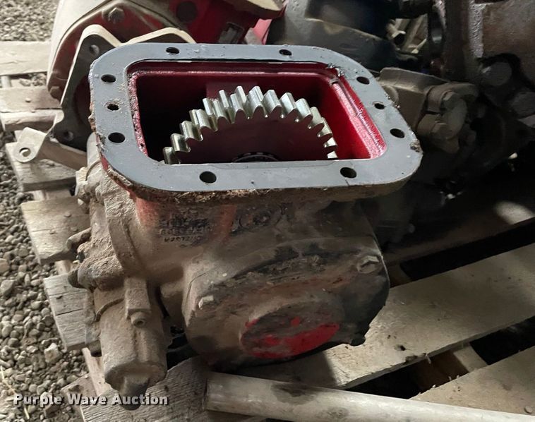 image for item JR9848 (9) PTO pumps