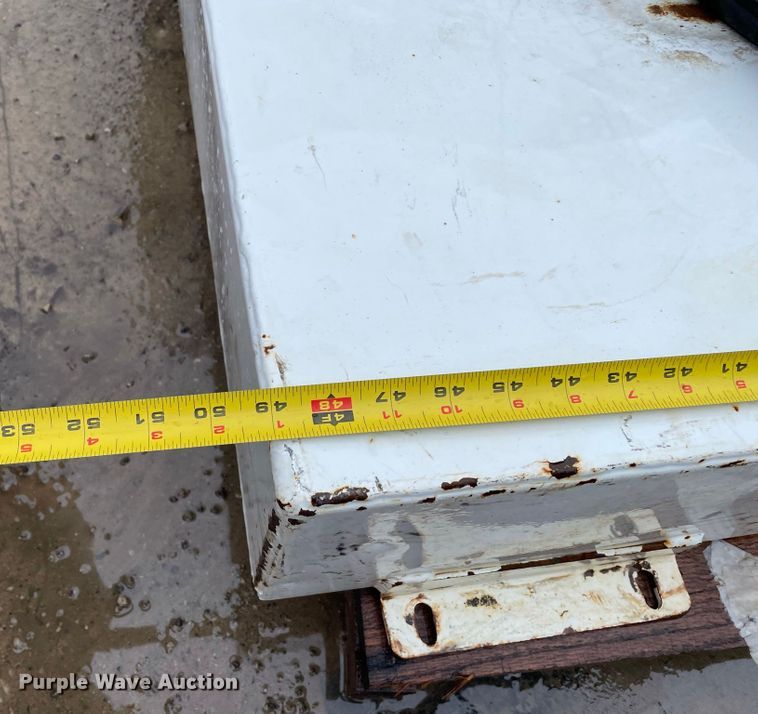 image for item JR9849 (3) Weatherguard L-shaped auxiliary fuel tanks