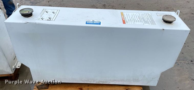 image for item JR9849 (3) Weatherguard L-shaped auxiliary fuel tanks