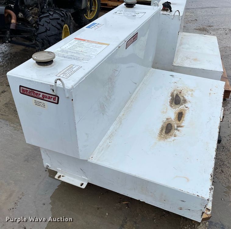 image for item JR9849 (3) Weatherguard L-shaped auxiliary fuel tanks