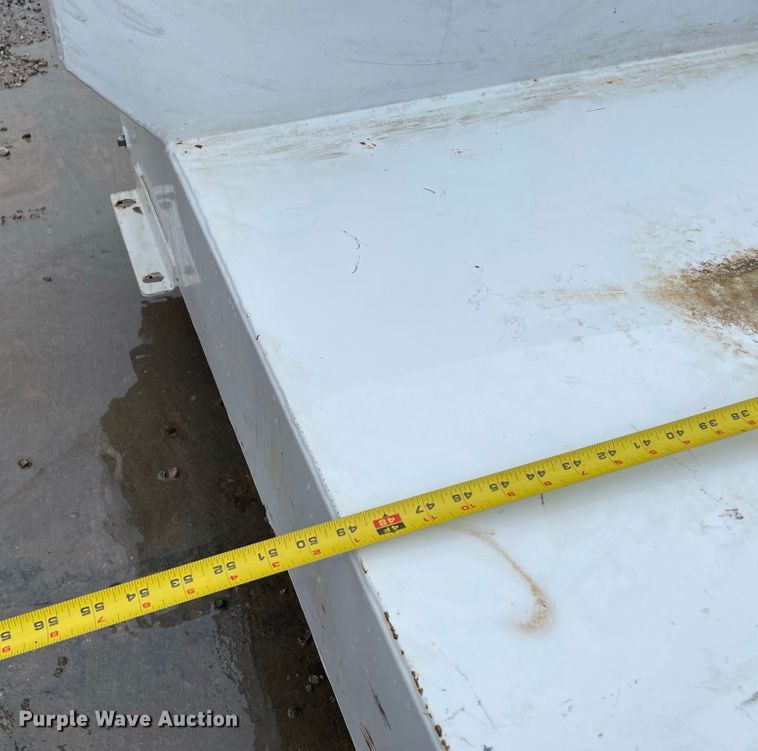 image for item JR9849 (3) Weatherguard L-shaped auxiliary fuel tanks