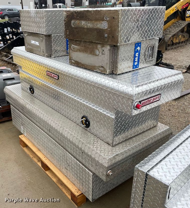 image for item JR9850 Automotive accessories