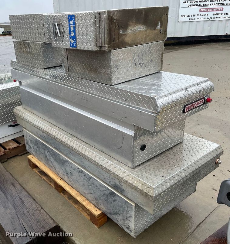 image for item JR9850 Automotive accessories