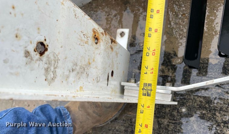 image for item JR9851 Automotive accessories