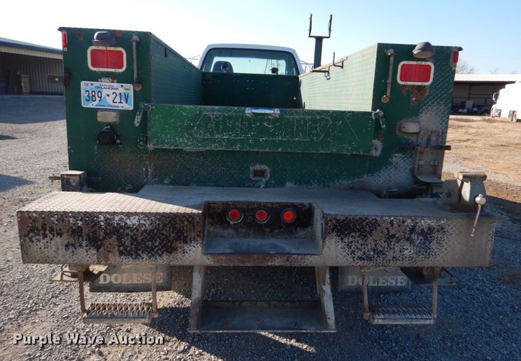 image for item JS9590 2000 Ford F650 Super Duty  utility / service truck