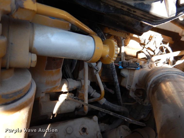 image for item JS9590 2000 Ford F650 Super Duty  utility / service truck