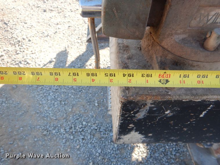 image for item JS9590 2000 Ford F650 Super Duty  utility / service truck