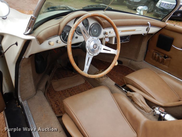 image for item JS9593 1955 Porsche 356 Replica  Speedster