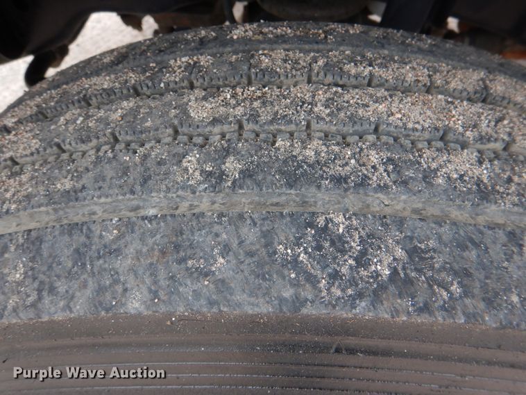 image for item JS9658 2014 Ford F550 Super Duty  utility / service truck