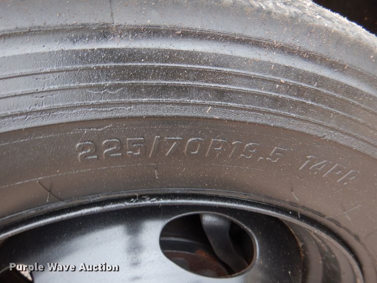 image for item JS9658 2014 Ford F550 Super Duty  utility / service truck