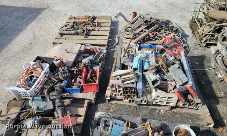 image for item KG9699 Tools