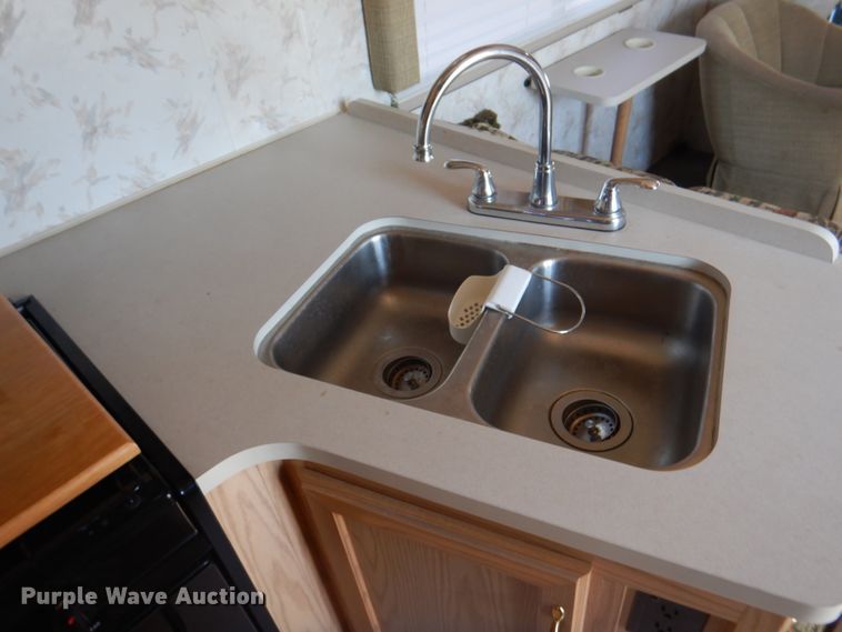 image for item KW9802 1996 Itasca Sundancer  RV