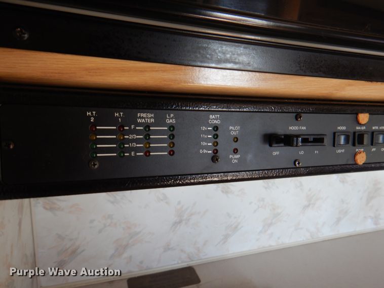 image for item KW9802 1996 Itasca Sundancer  RV