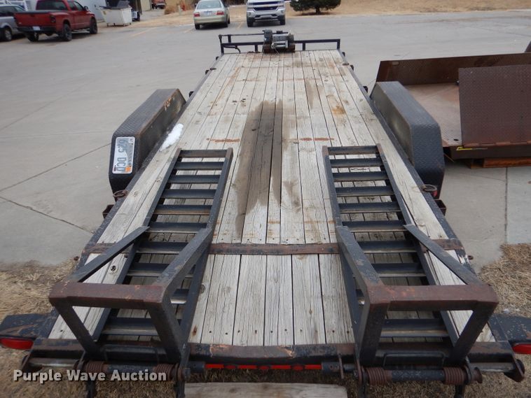image for item LJ9811 2007 Load Trail Carhaul  equipment trailer