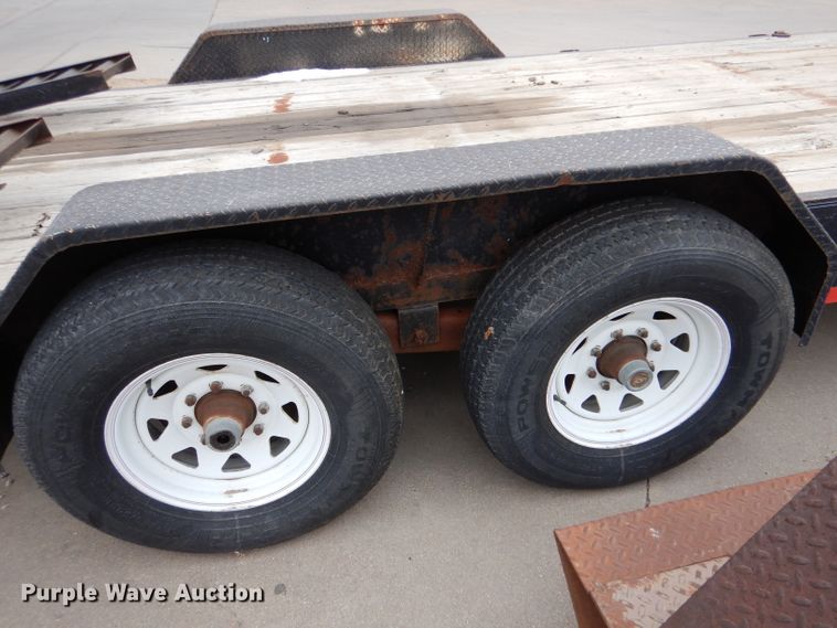 image for item LJ9811 2007 Load Trail Carhaul  equipment trailer