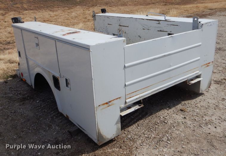 image for item LJ9818 Stahl  utility bed