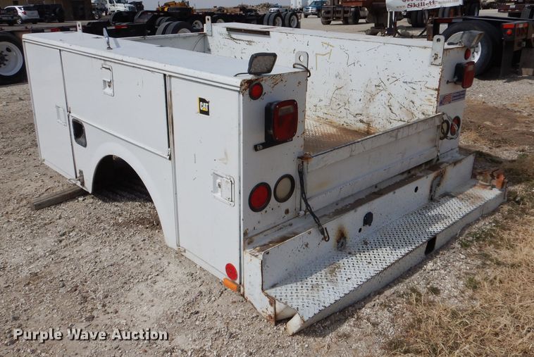 image for item LJ9818 Stahl  utility bed