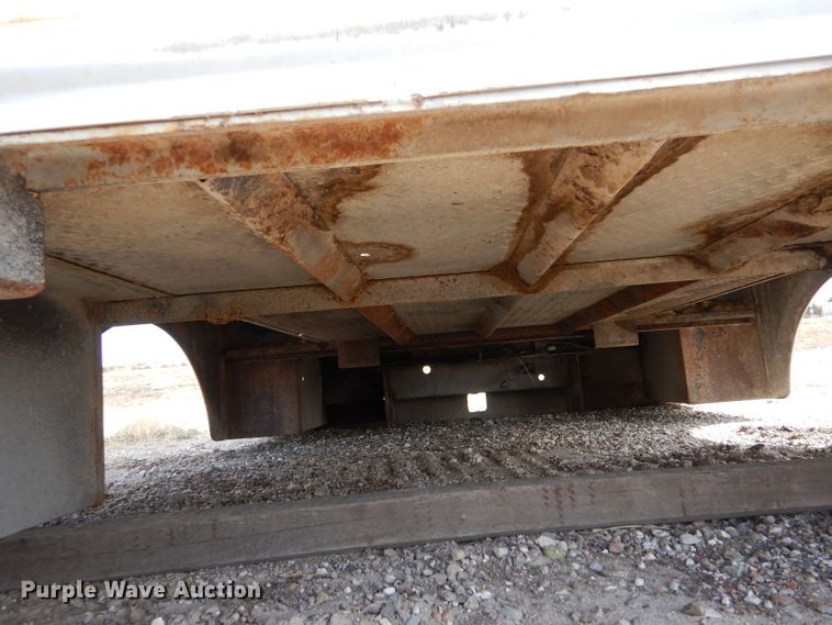 image for item LJ9818 Stahl  utility bed