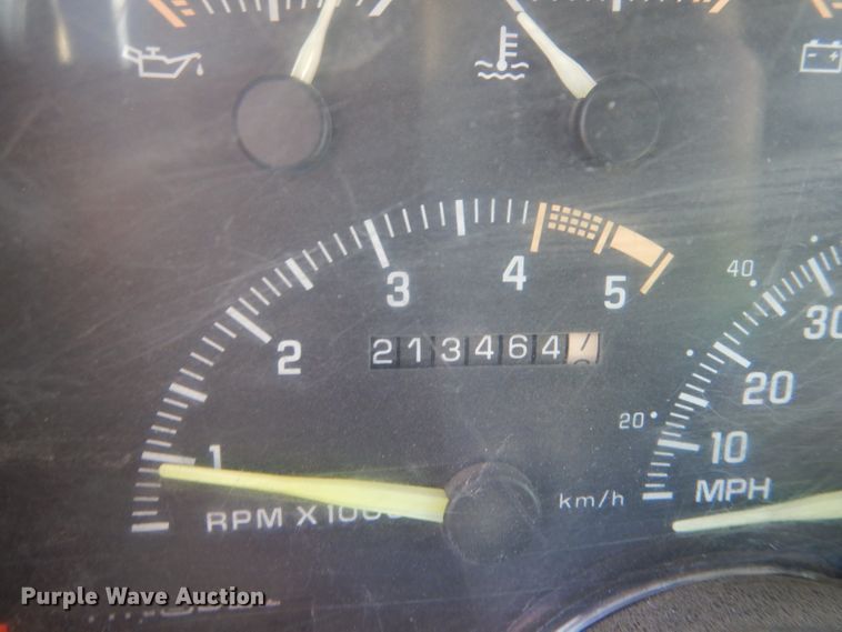 image for item LJ9825 1994 Chevrolet K1500  pickup truck