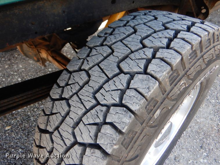 image for item LJ9825 1994 Chevrolet K1500  pickup truck