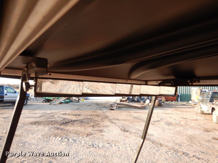 image for item LJ9831 2000 Club Car DS  golf cart