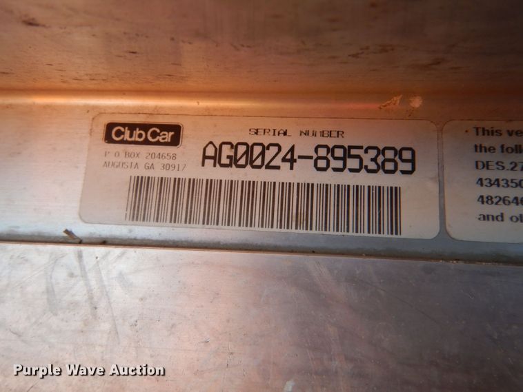 image for item LJ9831 2000 Club Car DS  golf cart