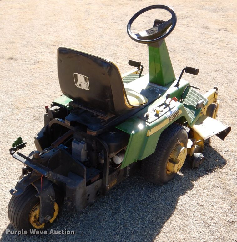 image for item LJ9832 John Deere F525  ZTR lawn mower