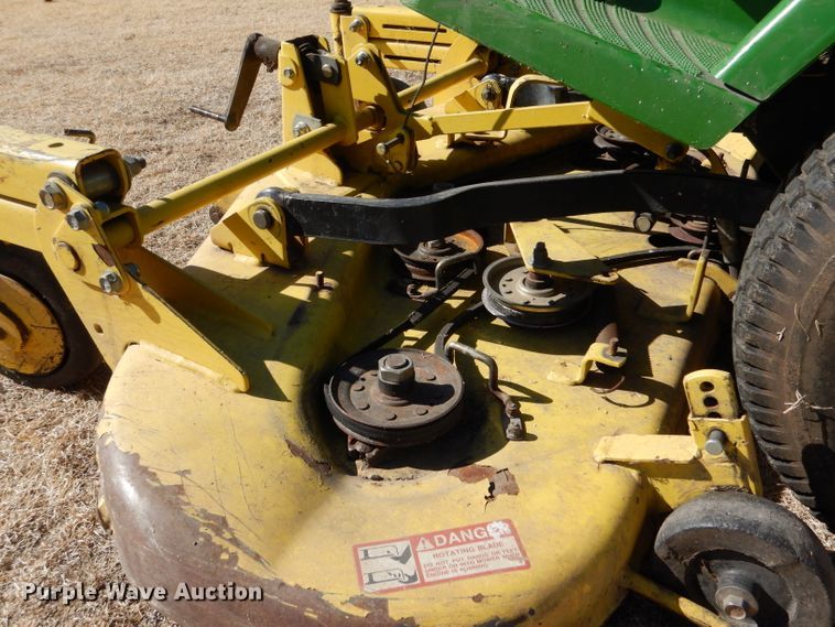 image for item LJ9832 John Deere F525  ZTR lawn mower