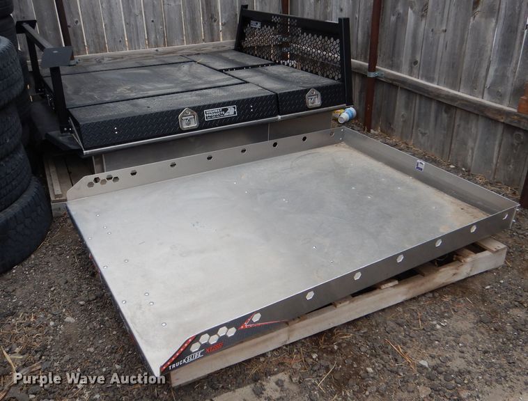 image for item LJ9845 Automotive accessories