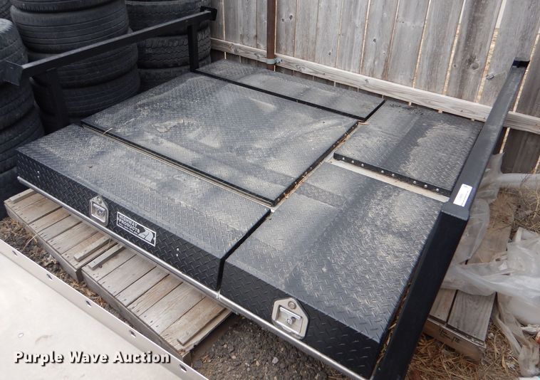 image for item LJ9845 Automotive accessories