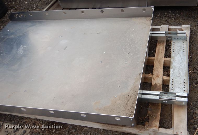 image for item LJ9845 Automotive accessories