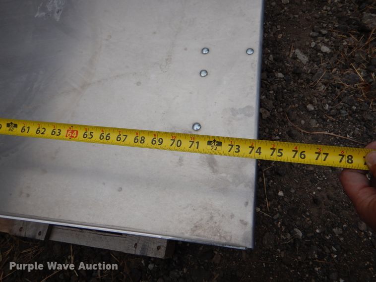 image for item LJ9845 Automotive accessories