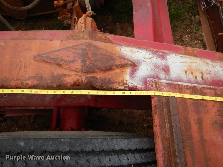 image for item MK9531 1973 Hyster  equipment trailer