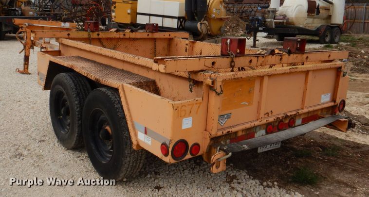 image for item MK9532 2005 Butler Trailer Manufacturing  pole trailer