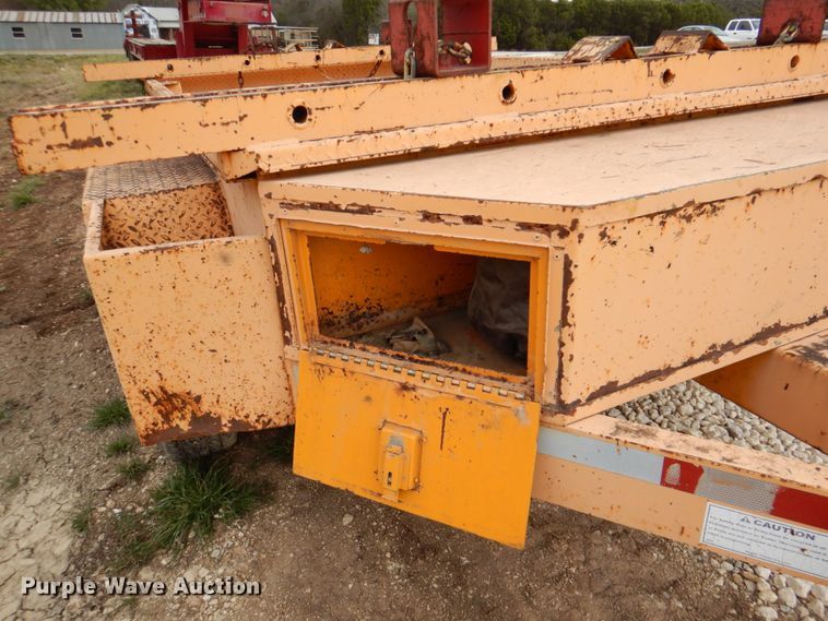 image for item MK9532 2005 Butler Trailer Manufacturing  pole trailer