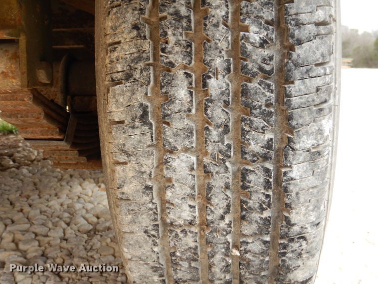 image for item MK9532 2005 Butler Trailer Manufacturing  pole trailer