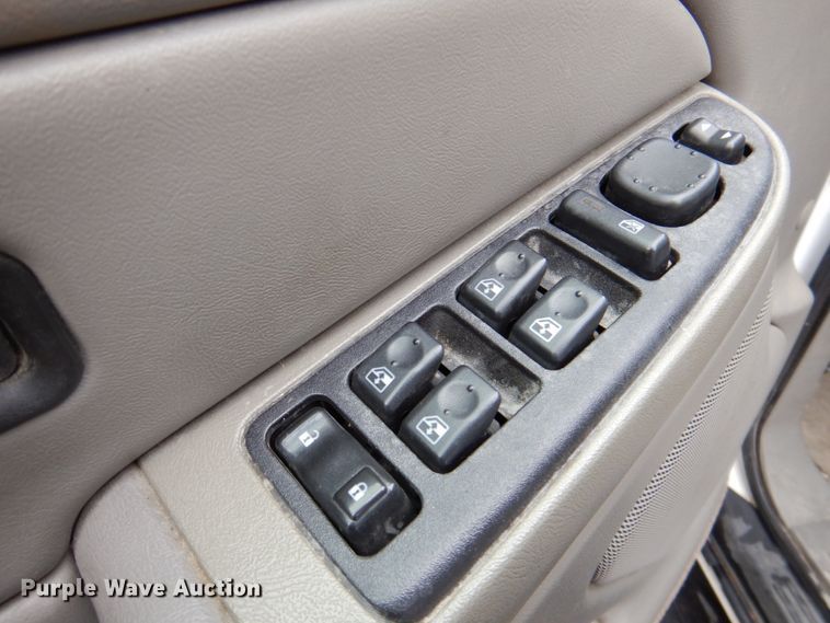 image for item MK9548 2005 Chevrolet Tahoe  SUV