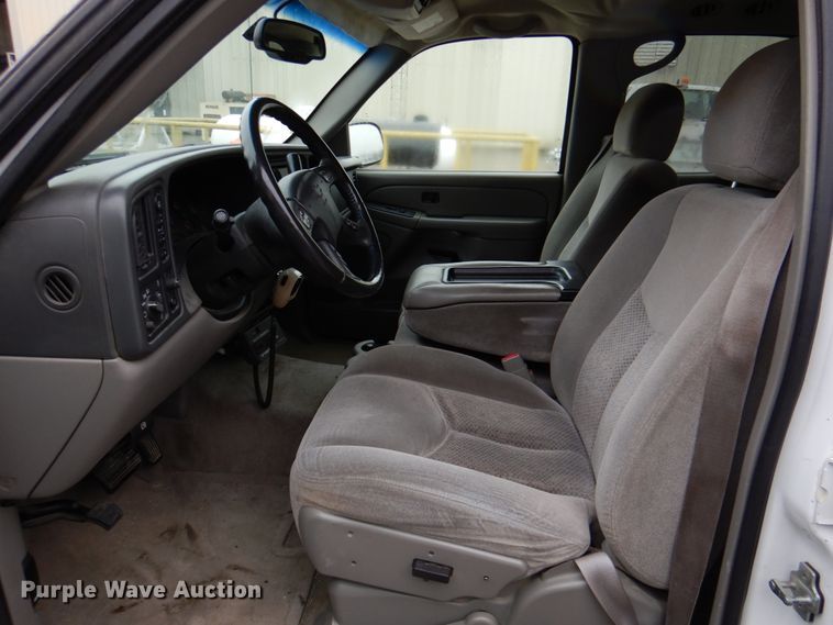 image for item MK9548 2005 Chevrolet Tahoe  SUV