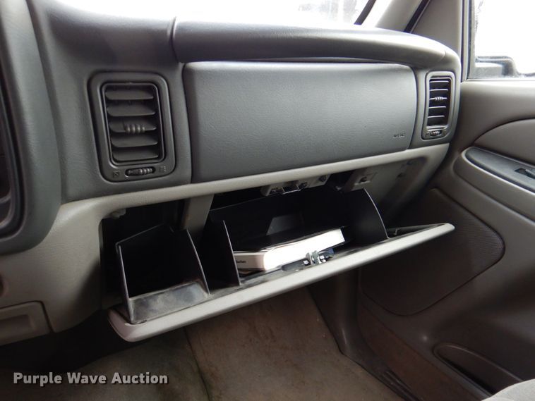 image for item MK9548 2005 Chevrolet Tahoe  SUV