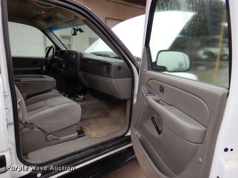 image for item MK9548 2005 Chevrolet Tahoe  SUV