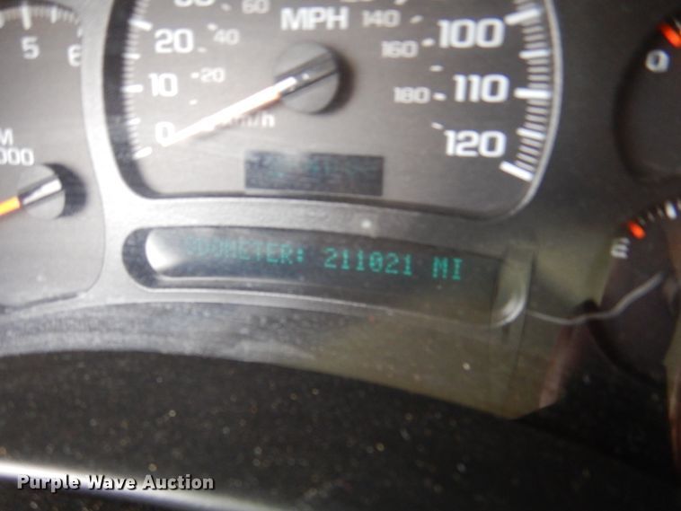 image for item MK9551 2005 Chevrolet Silverado 1500