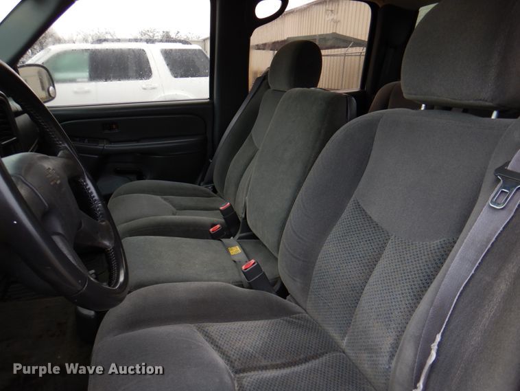 image for item MK9551 2005 Chevrolet Silverado 1500