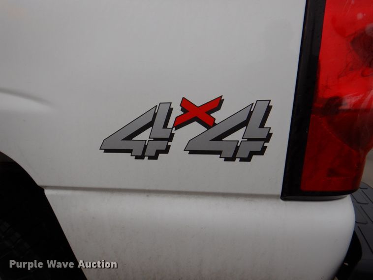 image for item MK9551 2005 Chevrolet Silverado 1500