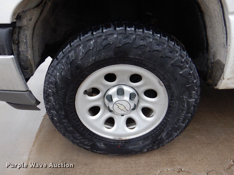 image for item MK9551 2005 Chevrolet Silverado 1500