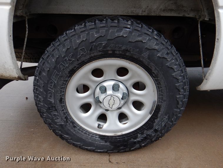 image for item MK9551 2005 Chevrolet Silverado 1500