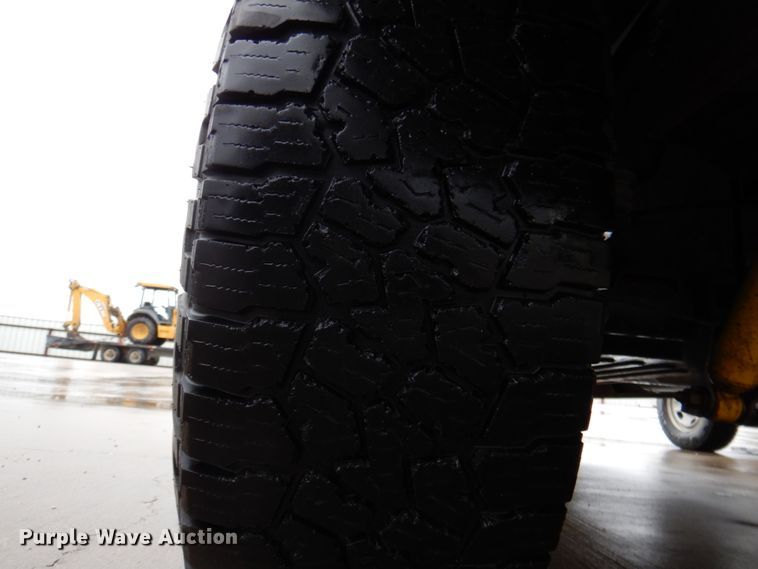 image for item MK9551 2005 Chevrolet Silverado 1500