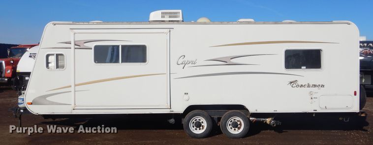 image for item MX9885 2006 Coachmen Capri  camper